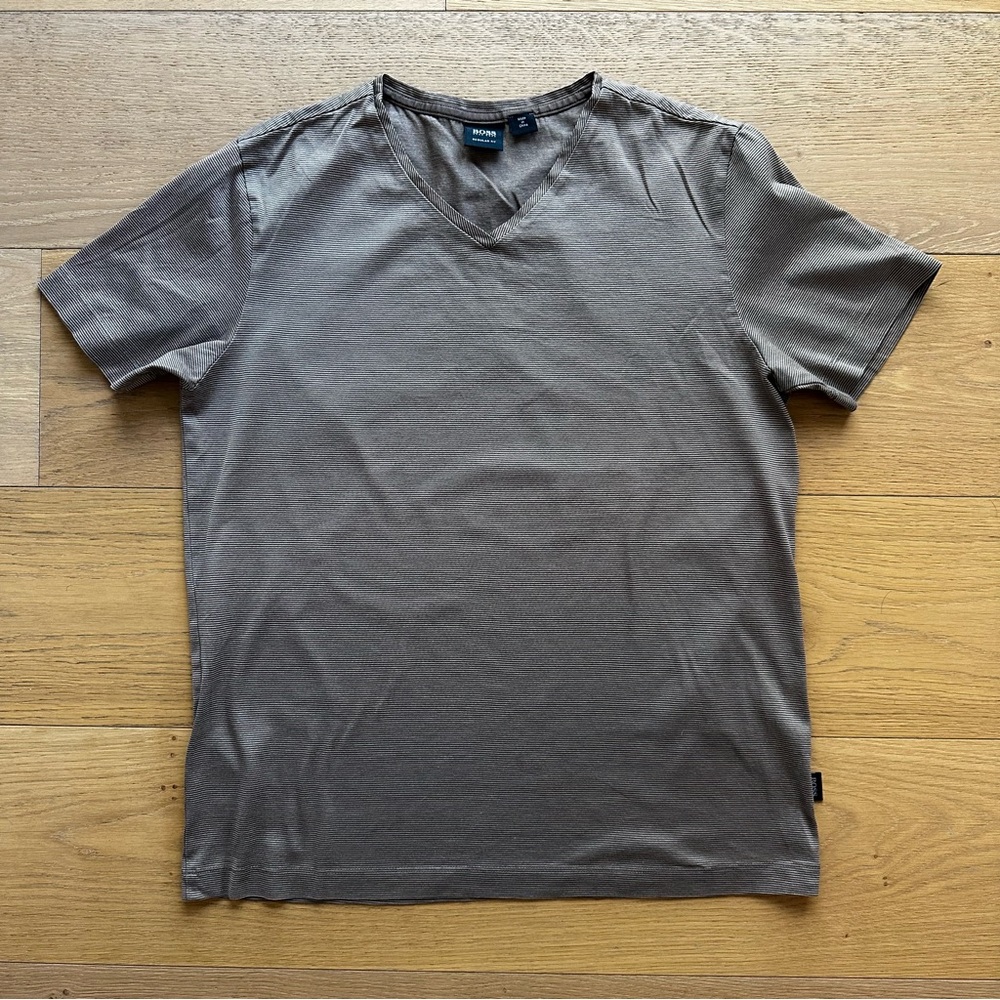Hugo Boss, Men’s Brown Striped Vee Neck T-shirt, M